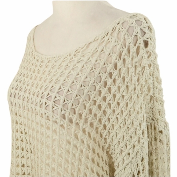 POL Crochet Mesh Knit Top Bell Sleeves Boatneck Lighrweight Oversized Coverup - Picture 9 of 16